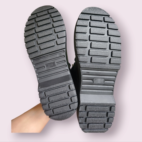 Combat Boots - 8 - Picture 6 of 7